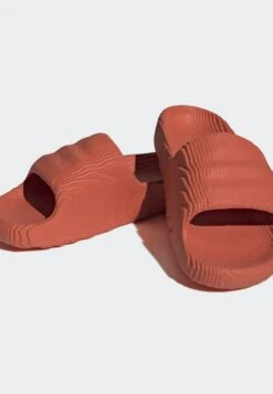 Adidas Originals Adilette 22 Unisex - Chanclas De Baño - Preloved Red/Preloved Red/Core Black -Hava Tienda de ventas 0909ea7420c14cb3b418332b099531e1