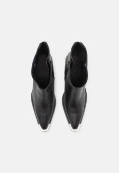 Bronx New Kole - Botines Camperos - Black -Hava Tienda de ventas 1a460ea5880b4b29ac570a1ac1266ca5