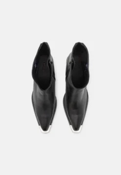 Bronx New Kole - Botines Camperos - Black -Hava Tienda de ventas 1a460ea5880b4b29ac570a1ac1266ca5 scaled