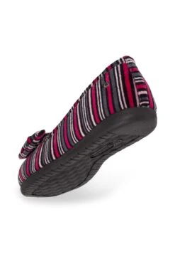 ISOTONER Extra Comfort - Pantuflas - Black 8 ISOTONER Extra Comfort - Pantuflas - Black -Hava Tienda de ventas 34437a42a070434480cc3d307515f0ca