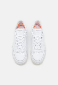 Reebok Classic Reebok® X Victoria Beckham Club C - Zapatillas - Footwear White/Black -Hava Tienda de ventas 408e776a39734d7995ad340e24c9876a