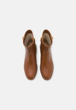 MICHAEL Michael Kors Regan- Botines - Luggage 11 MICHAEL Michael Kors Regan- Botines - Luggage -Hava Tienda de ventas 4e12c2a17e3c42b88c57cd1fb3e86772