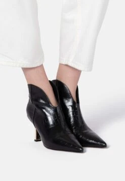 L37 Botines Bajos - Black