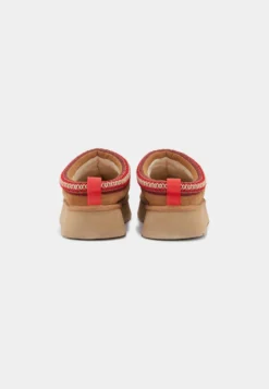 Ugg Tazz - Pantuflas - Chestnut -Hava Tienda de ventas 725e2db6df094e579025c7c6df03031a scaled