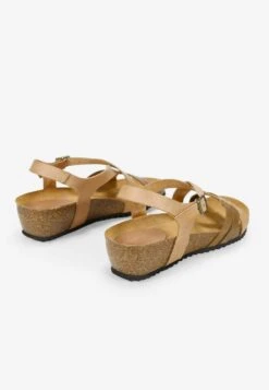 Sandalias De Cuña - Marron -Hava Tienda de ventas 7f2387e786ff4f2cbe3e72ab9f28a6ea