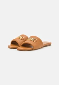 MCM Travia Slide - Sandalias Planas - Cognac -Hava Tienda de ventas 834108ecc0e64270911ef803e3bd63db