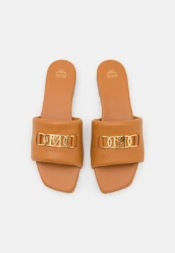 MCM Travia Slide - Sandalias Planas - Cognac -Hava Tienda de ventas 8e13489659514d51a9a5f92ce1215e85