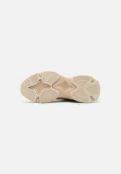Bullboxer Zapatillas Altas - Creme/Beige 10 Bullboxer Zapatillas Altas - Creme/Beige -Hava Tienda de ventas 904113adbba74e16a8ab686a1bc01ed4