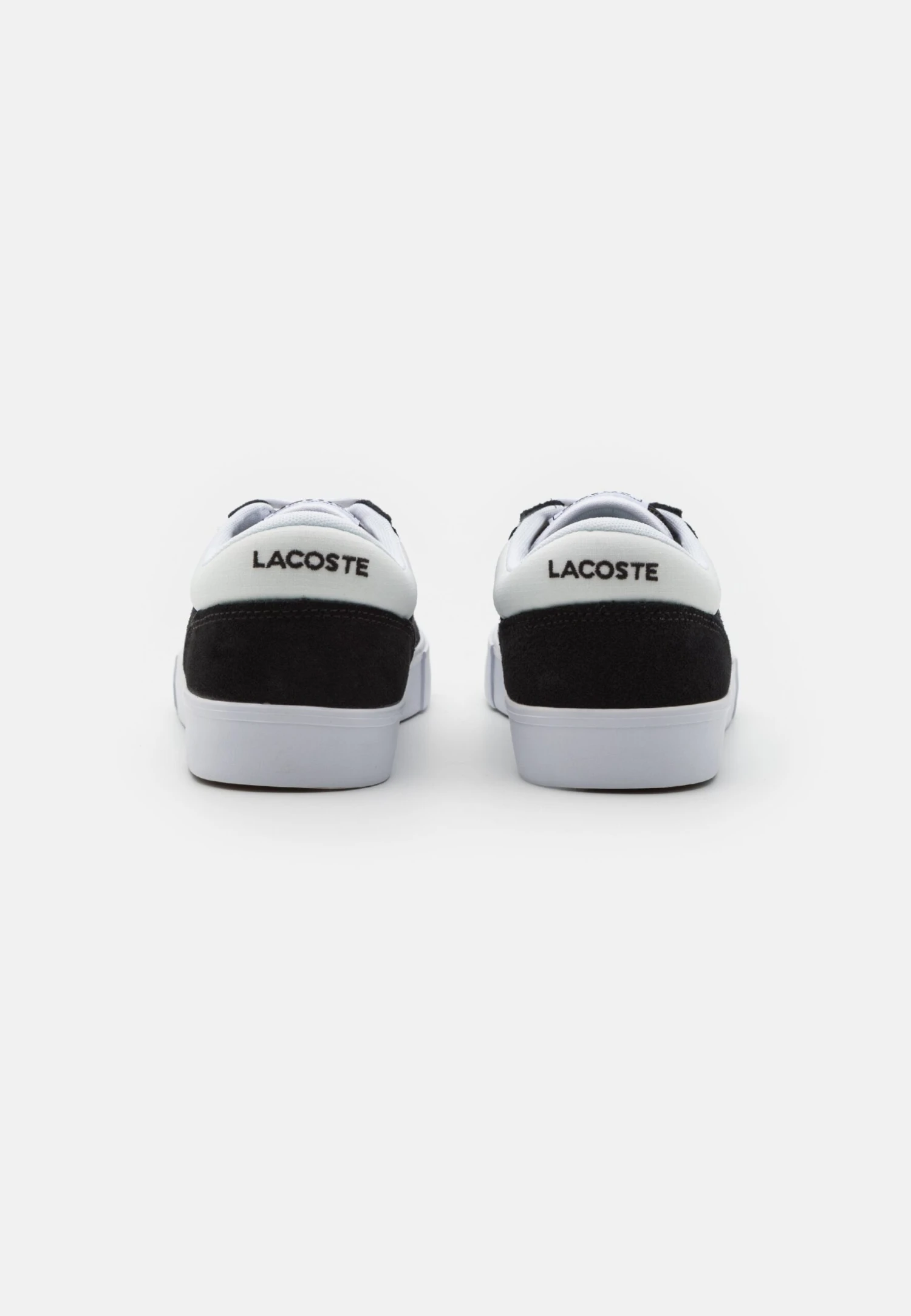 Lacoste Trackserve- Zapatillas - Black/White 3 Lacoste Trackserve- Zapatillas - Black/White - Imagen 3
