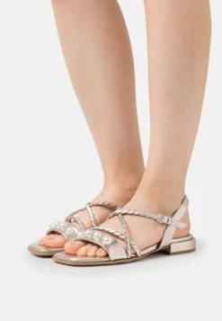 Marco Tozzi By Guido Maria Kretschmer - Sandalias - Platinum