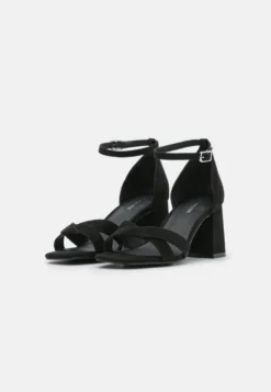 Sandalias - Black 8 Sandalias - Black -Hava Tienda de ventas 9bd9e3ea4ce94f78a3dfdaa65f5a7ed7 scaled