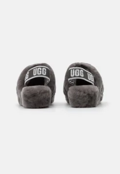 Ugg Fluff Yeah Slide - Pantuflas - Charcoal 9 Ugg Fluff Yeah Slide - Pantuflas - Charcoal -Hava Tienda de ventas a0de1e97267f4abd87b526639f4a6923 scaled