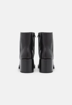 Loeffler Randall Blakely - Botines - Black -Hava Tienda de ventas ab62759b5aee44f094dcc87de36a589c scaled