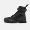 Dr. Martens Combs Tech -8 Eye Boot Unisex - Botines Con Cordones - Black