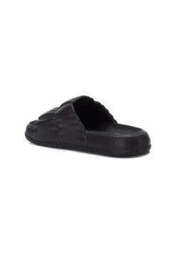 Xti Flip Flops - Chanclas De Baño - Black -Hava Tienda de ventas af9766fbf5e34e71a9076010bc297f4d