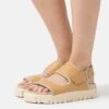 Holzweiler Tveita- Sandalias Con Plataforma - Beige