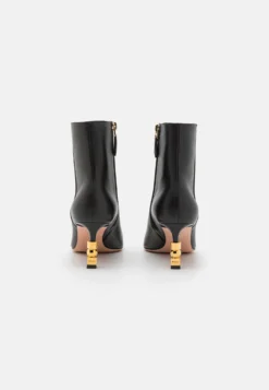 Bally Helena- Botines - Black 10 Bally Helena- Botines - Black -Hava Tienda de ventas bd3dd449ef63475994e2b93074094eb8 scaled