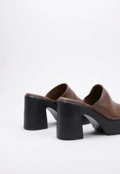 Lea - Sandalias Planas - Brown 9 Lea - Sandalias Planas - Brown -Hava Tienda de ventas cd69c3f2acdb4729982ac8426dac8b24