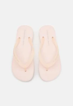 Calvin Klein Jeans Beach Flatform Logo - Sandalias De Dedo - Peach Blush/Oyster Mushroom 11 Calvin Klein Jeans Beach Flatform Logo - Sandalias De Dedo - Peach Blush/Oyster Mushroom -Hava Tienda de ventas ce6f5fb9120d47e78e4283ab00f85f21