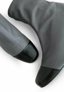 Borgo - Botines Bajos - Grey -Hava Tienda de ventas f00a1ccb627341c285989d62eb084676 scaled