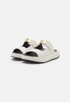 Furla Zoe Fusbet Mule- Sandalias Planas - Marshmallow 9 Furla Zoe Fusbet Mule- Sandalias Planas - Marshmallow -Hava Tienda de ventas f5f4859aafc34cc6a581581b73620bdb