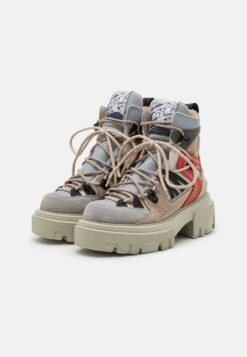 MSGM Hiking Boots - Botines Con Cordones - Ecru/Red -Hava Tienda de ventas f9452c3a154f40a38d91a71e759242f0